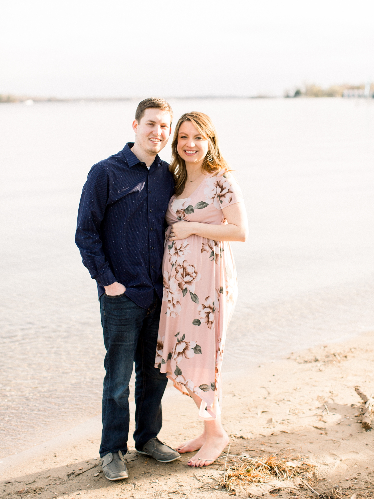 Maternity Session, Minneapolis maternity session, Minneapolis photographer, Rochelle Louise, lake maternity session